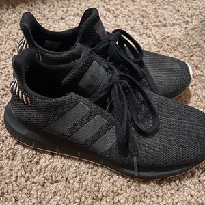 Adidas swift run